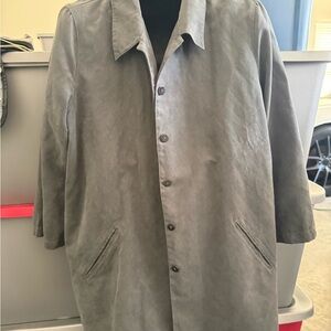 Joan Rivers Gray Coat mp65